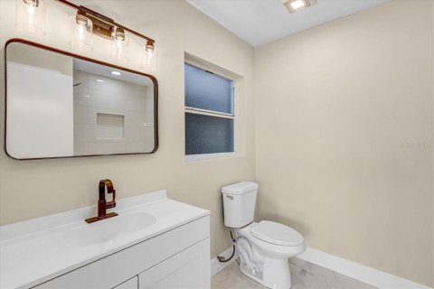 Villa ou maison à vendre à Bradenton, Floride: 3 chambres, 238.29 m2 № 2129260 - photo 23