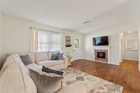 Casa en venta en Indian lake estates, Florida, 2 dormitorios, 124.02 m2 № 1718578 - foto 2