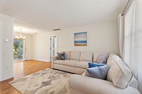 Casa en venta en Indian lake estates, Florida, 2 dormitorios, 124.02 m2 № 1718578 - foto 10