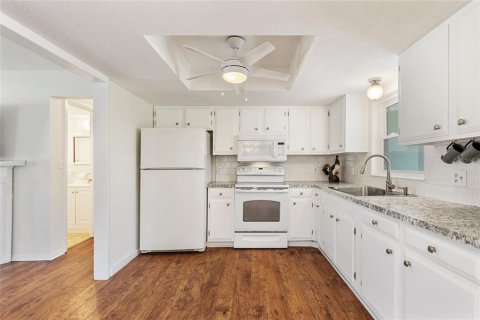 Casa en venta en Indian lake estates, Florida, 2 dormitorios, 124.02 m2 № 1718578 - foto 14