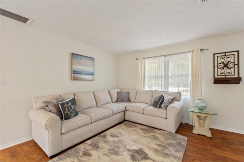 Casa en venta en Indian lake estates, Florida, 2 dormitorios, 124.02 m2 № 1718578 - foto 9