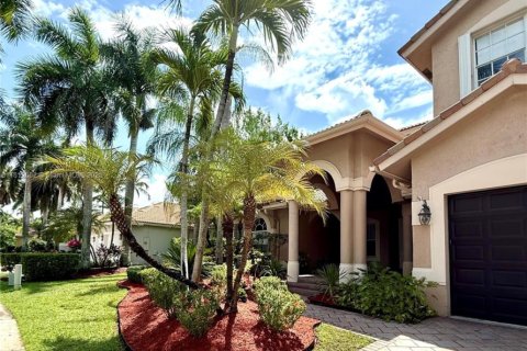 Villa ou maison à louer à Weston, Floride: 5 chambres, 402.73 m2 № 1756124 - photo 7