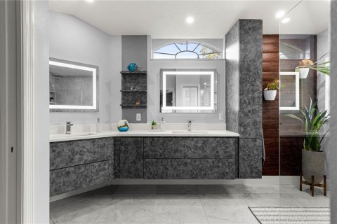 Casa en venta en Silver Springs Shores, Florida, 4 dormitorios, 230.86 m2 № 1885809 - foto 26