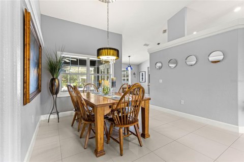 Casa en venta en Silver Springs Shores, Florida, 4 dormitorios, 230.86 m2 № 1885809 - foto 10