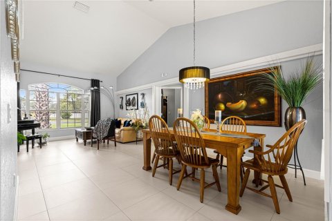 Casa en venta en Silver Springs Shores, Florida, 4 dormitorios, 230.86 m2 № 1885809 - foto 9