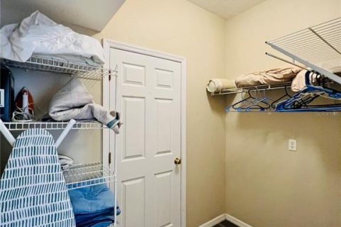 Casa en venta en Kissimmee, Florida, 4 dormitorios, 158.03 m2 № 2198087 - foto 29