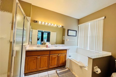 Casa en venta en Kissimmee, Florida, 4 dormitorios, 158.03 m2 № 2198087 - foto 24