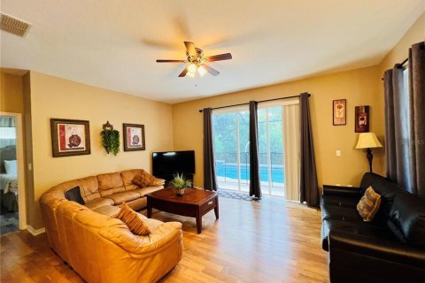 Casa en venta en Kissimmee, Florida, 4 dormitorios, 158.03 m2 № 2198087 - foto 20