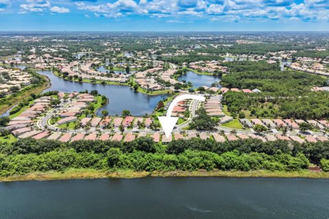 House in Port St. Lucie, Florida 2 bedrooms, 124.49 sq.m. № 2262715 - photo 30