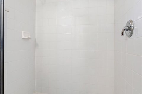 House in Port St. Lucie, Florida 2 bedrooms, 124.49 sq.m. № 2262715 - photo 18