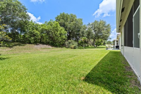 House in Port St. Lucie, Florida 2 bedrooms, 124.49 sq.m. № 2262715 - photo 23