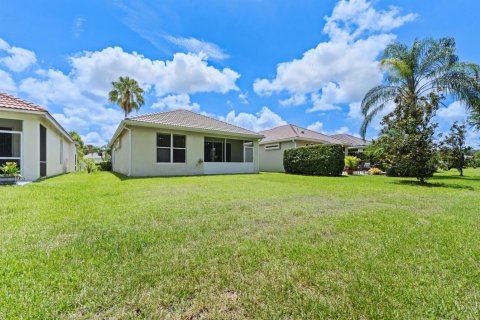 House in Port St. Lucie, Florida 2 bedrooms, 124.49 sq.m. № 2262715 - photo 25