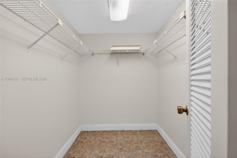 Adosado en venta en Sunrise, Florida, 3 dormitorios, 140.1 m2 № 2049516 - foto 25