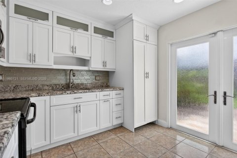 Adosado en venta en Sunrise, Florida, 3 dormitorios, 140.1 m2 № 2049516 - foto 6