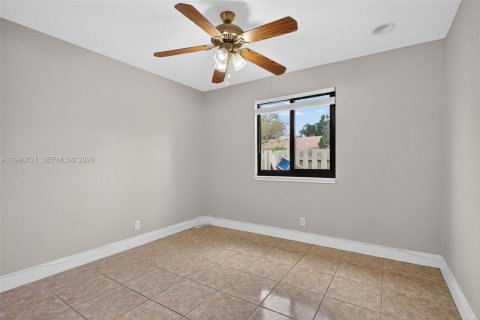 Adosado en venta en Sunrise, Florida, 3 dormitorios, 140.1 m2 № 2049516 - foto 28
