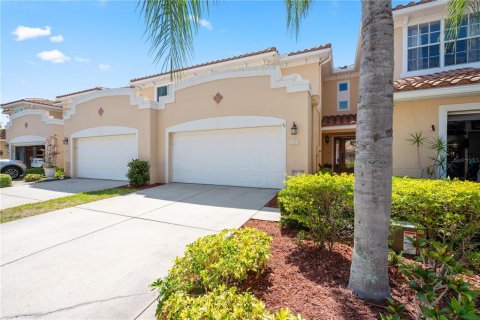 Adosado en venta en Saint Petersburg, Florida, 3 dormitorios, 211.91 m2 № 2218888 - foto 3