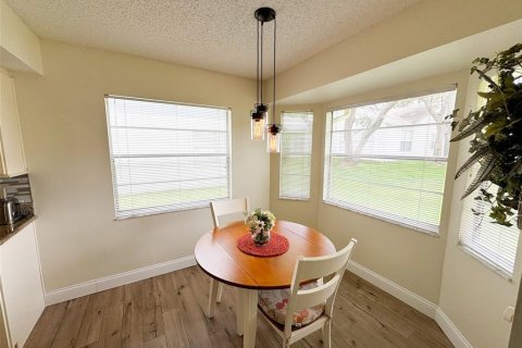 Casa en venta en New Port Richey, Florida, 2 dormitorios, 159.23 m2 № 1791159 - foto 20