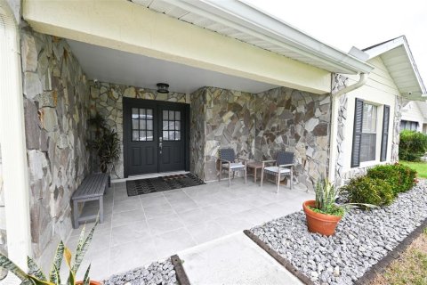 Casa en venta en New Port Richey, Florida, 2 dormitorios, 159.23 m2 № 1791159 - foto 2