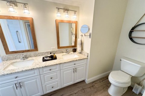 Casa en venta en New Port Richey, Florida, 2 dormitorios, 159.23 m2 № 1791159 - foto 26