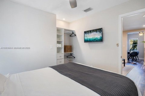 Снять в аренду квартиру в Форт-Лодердейл, Флорида 2 спальни, 55.74м2, № 2041344 - фото 17