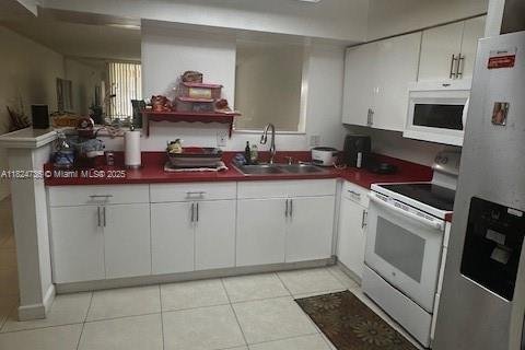 Condo in Margate, Florida, 2 bedrooms  № 2040879 - photo 11