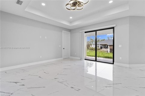Casa en venta en Lehigh Acres, Florida, 4 dormitorios, 159.7 m2 № 1784110 - foto 13