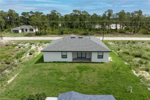 Casa en venta en Lehigh Acres, Florida, 4 dormitorios, 159.7 m2 № 1784110 - foto 20
