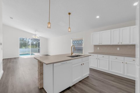 Villa ou maison à louer à Clermont, Floride: 4 chambres, 177.72 m2 № 2387687 - photo 5