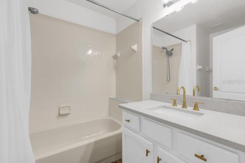 Villa ou maison à louer à Clermont, Floride: 4 chambres, 177.72 m2 № 2387687 - photo 15