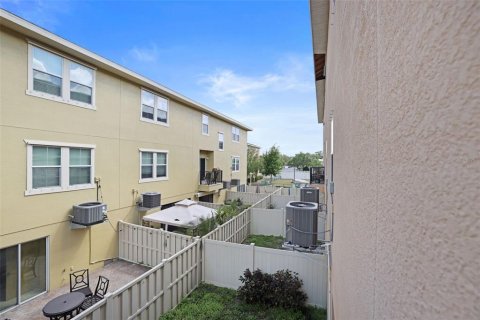 Adosado en venta en New Port Richey, Florida, 2 dormitorios, 140.19 m2 № 1723215 - foto 13