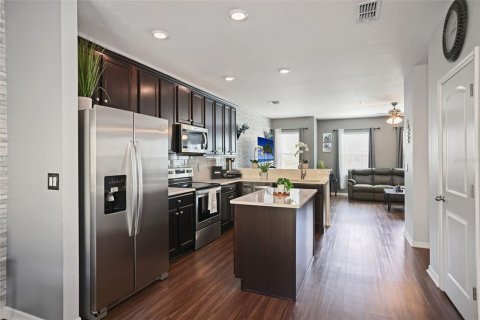 Adosado en venta en New Port Richey, Florida, 2 dormitorios, 140.19 m2 № 1723215 - foto 18
