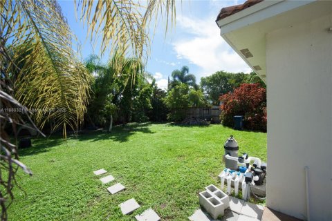 House in Homestead, Florida 4 bedrooms, 217.48 sq.m. № 2016988 - photo 29