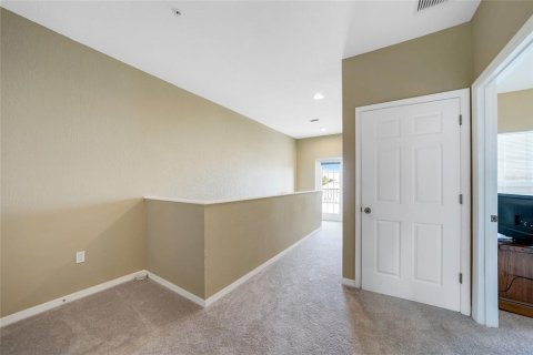 Townhouse in Rotonda, Florida 3 bedrooms, 186.18 sq.m. № 1909605 - photo 19