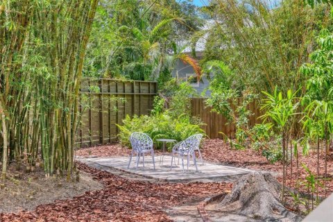 Снять в аренду виллу или дом в Сарасота, Флорида 2 спальни, 93.83м2, № 1749311 - фото 28