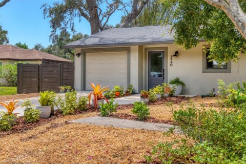 Снять в аренду виллу или дом в Сарасота, Флорида 2 спальни, 93.83м2, № 1749311 - фото 22