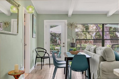 Снять в аренду виллу или дом в Сарасота, Флорида 2 спальни, 93.83м2, № 1749311 - фото 11