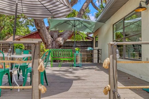 Снять в аренду виллу или дом в Сарасота, Флорида 2 спальни, 93.83м2, № 1749311 - фото 26