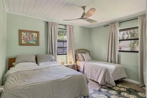 Снять в аренду виллу или дом в Сарасота, Флорида 2 спальни, 93.83м2, № 1749311 - фото 17