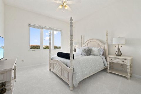 Condo in St. Lucie, Florida, 2 bedrooms № 2146121 - photo 20