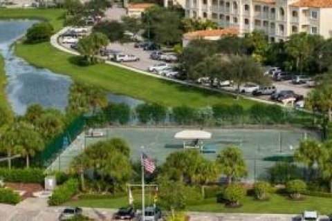 Condo in St. Lucie, Florida, 2 bedrooms № 2146121 - photo 26