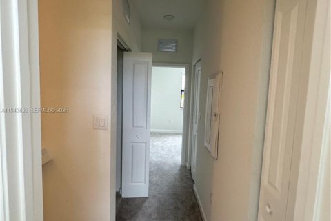 Villa ou maison à louer à Homestead, Floride: 3 chambres, 123.93 m2 № 2001634 - photo 13