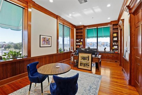 Propiedad comercial en alquiler en Lake Wales, Florida, 212.1 m2 № 1843546 - foto 11