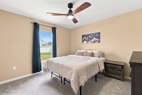 House in Port St. Lucie, Florida 4 bedrooms, 198.25 sq.m. № 2268168 - photo 27