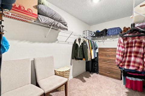 House in Port St. Lucie, Florida 4 bedrooms, 198.25 sq.m. № 2268168 - photo 26