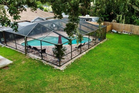 Villa ou maison à vendre à Tampa, Floride: 4 chambres, 193.05 m2 № 2109583 - photo 17
