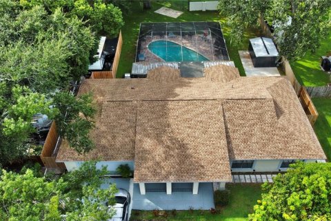Villa ou maison à vendre à Tampa, Floride: 4 chambres, 193.05 m2 № 2109583 - photo 2
