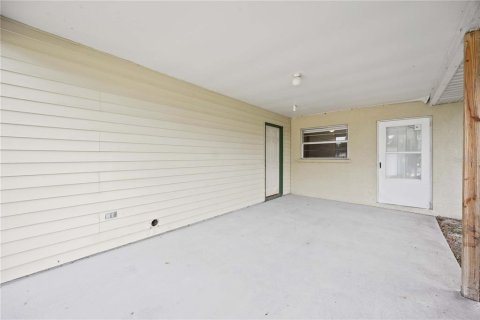 Apartment in Bradenton, Florida 3 bedrooms, 76.92 sq.m. № 1912175 - photo 18