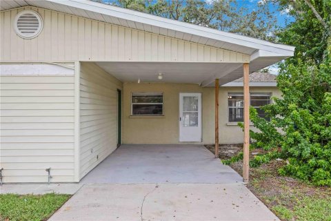 Apartment in Bradenton, Florida 3 bedrooms, 76.92 sq.m. № 1912175 - photo 24