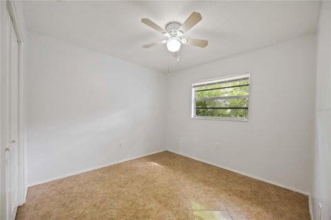 Apartment in Bradenton, Florida 3 bedrooms, 76.92 sq.m. № 1912175 - photo 15