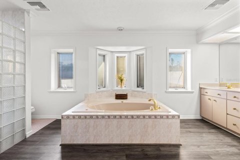 Купить виллу или дом в Леканто, Флорида 9 комнат, 258.73м2, № 1550914 - фото 29